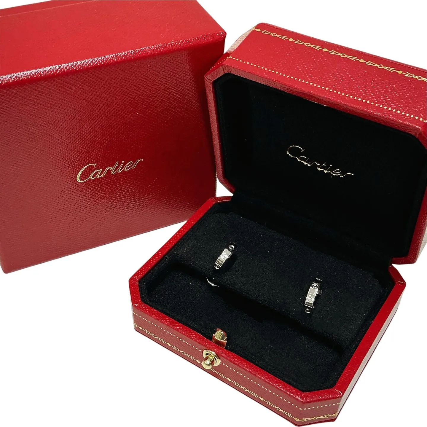 買取品のご紹介✨️カルティエ ミニラブ　ピアス