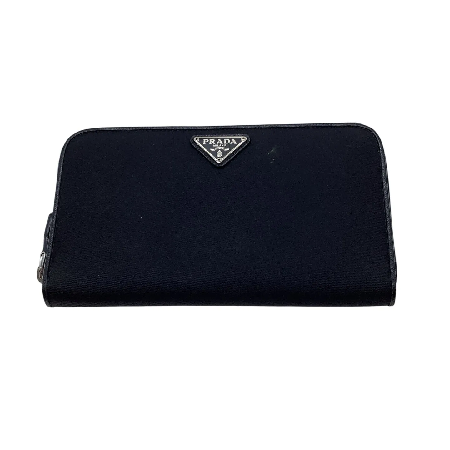 買取品のご紹介！プラダ ラウンドファスナー長財布 ナイロン