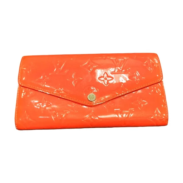 買取品のご紹介！ヴィトン ヴェルニ　ポルトフォイユサラ